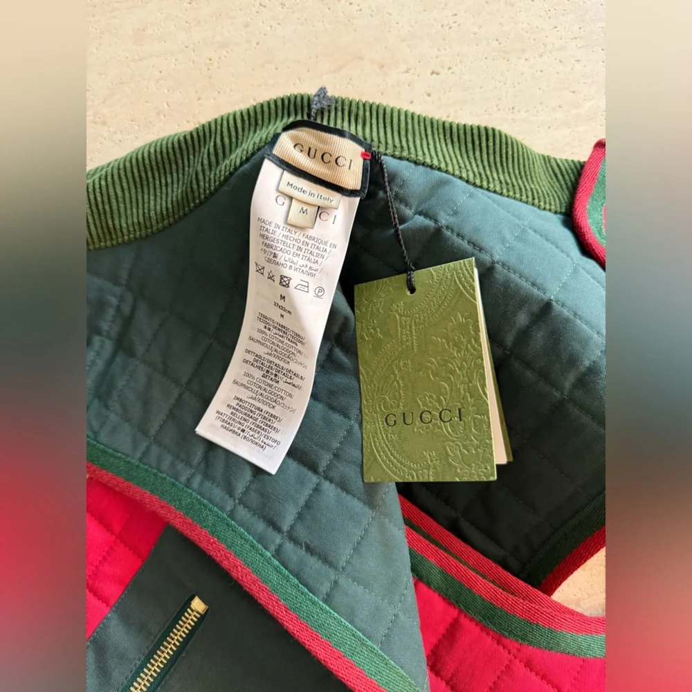 NWT Gucci Red Quilted GG Interlocking Drill Pet Coat Jacket 100% Cotton Sz M